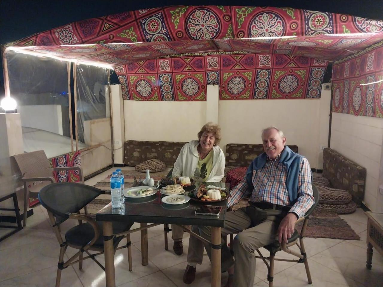 Hotel Eagles Pyramids View Kafret el-Gabal Exterior foto